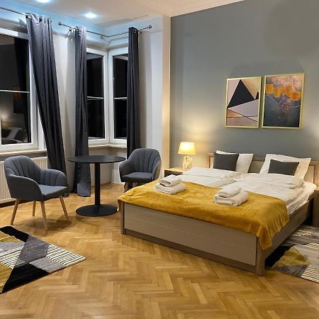 Dunin Majestic Residence 4 كراكوفيا المظهر الخارجي الصورة