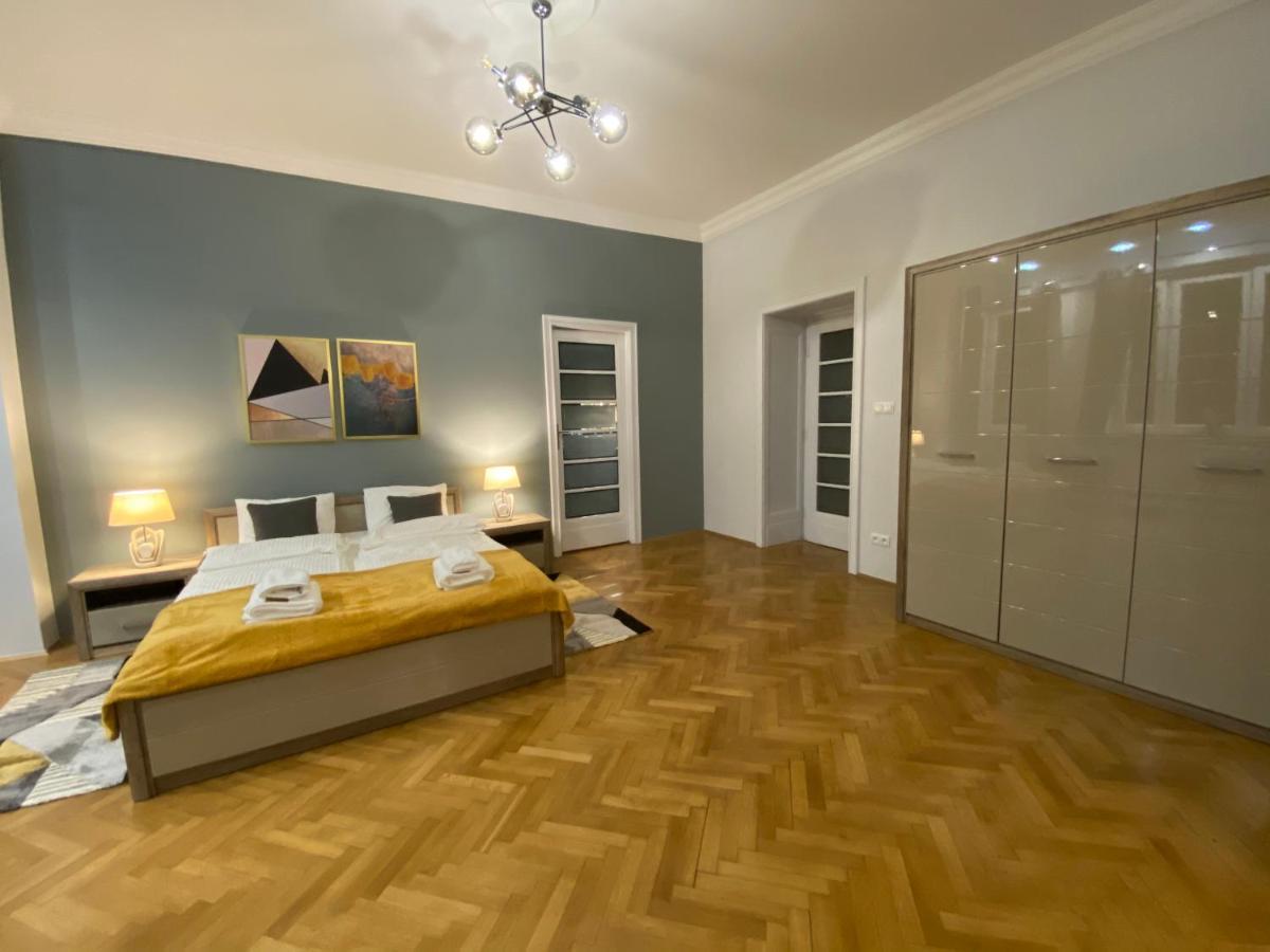 Dunin Majestic Residence 4 كراكوفيا المظهر الخارجي الصورة